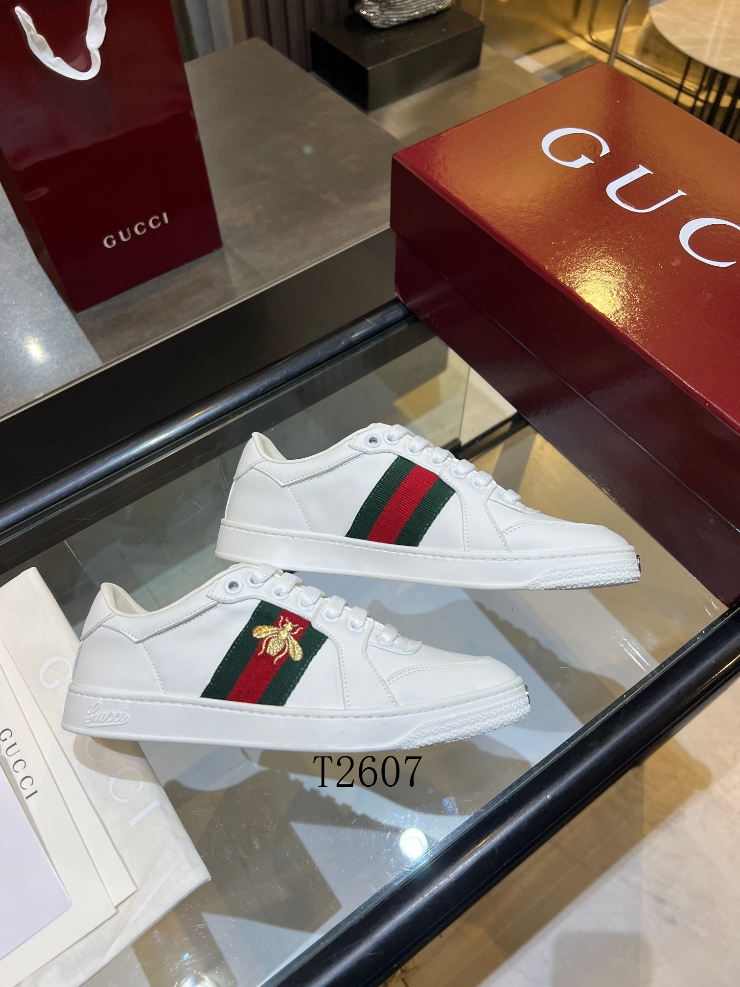 Gucci sz39-45 h0707